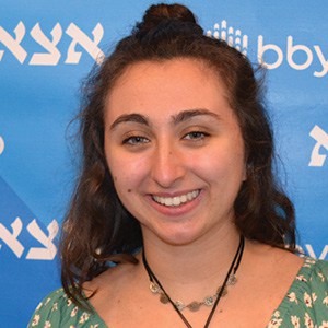 Lily Nossen, Gizborit (BBG treasurer) Lily Nossen, Gizborit (BBG treasurer)