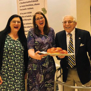 Rabbi Rosalin Mandelberg, Cantor Jennifer Rueben, and Bob Liverman. Rabbi Rosalin Mandelberg, Cantor Jennifer Rueben, and Bob Liverman.